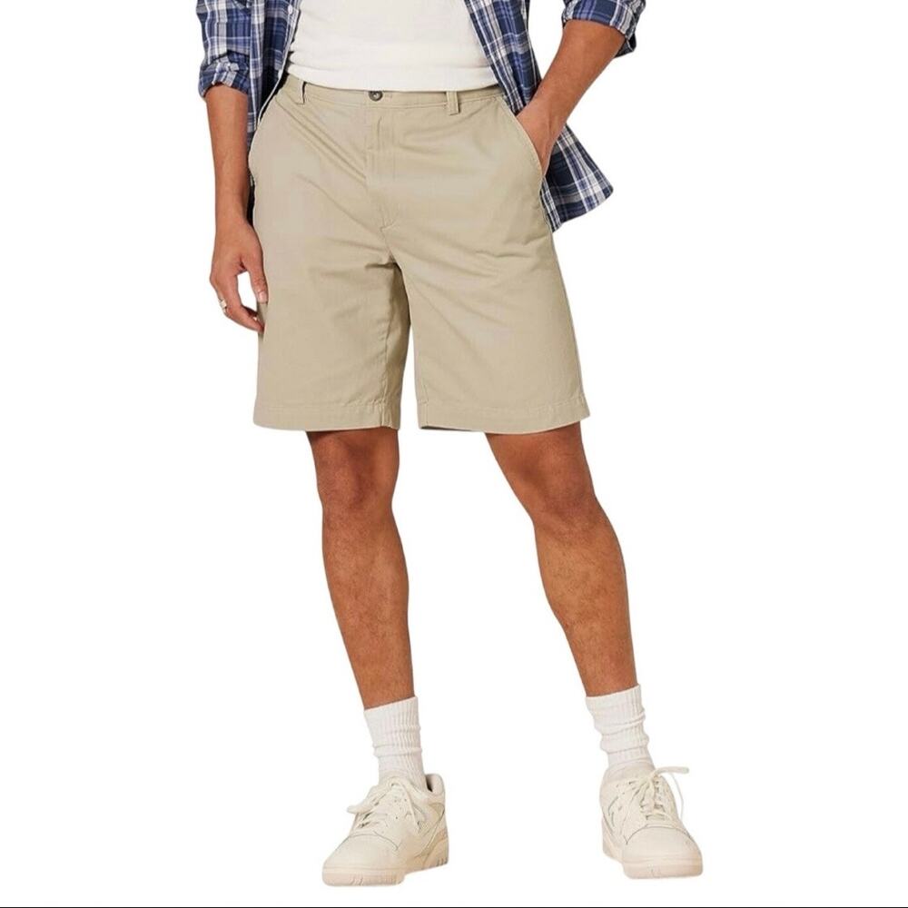 Amazon Essentials Classic-Fit Flat Front Chino Shorts Tan Kahki Men’s 42
